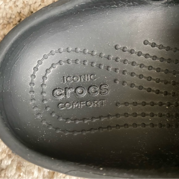 CROCS Kids Black Sandals - Picture 3 of 7